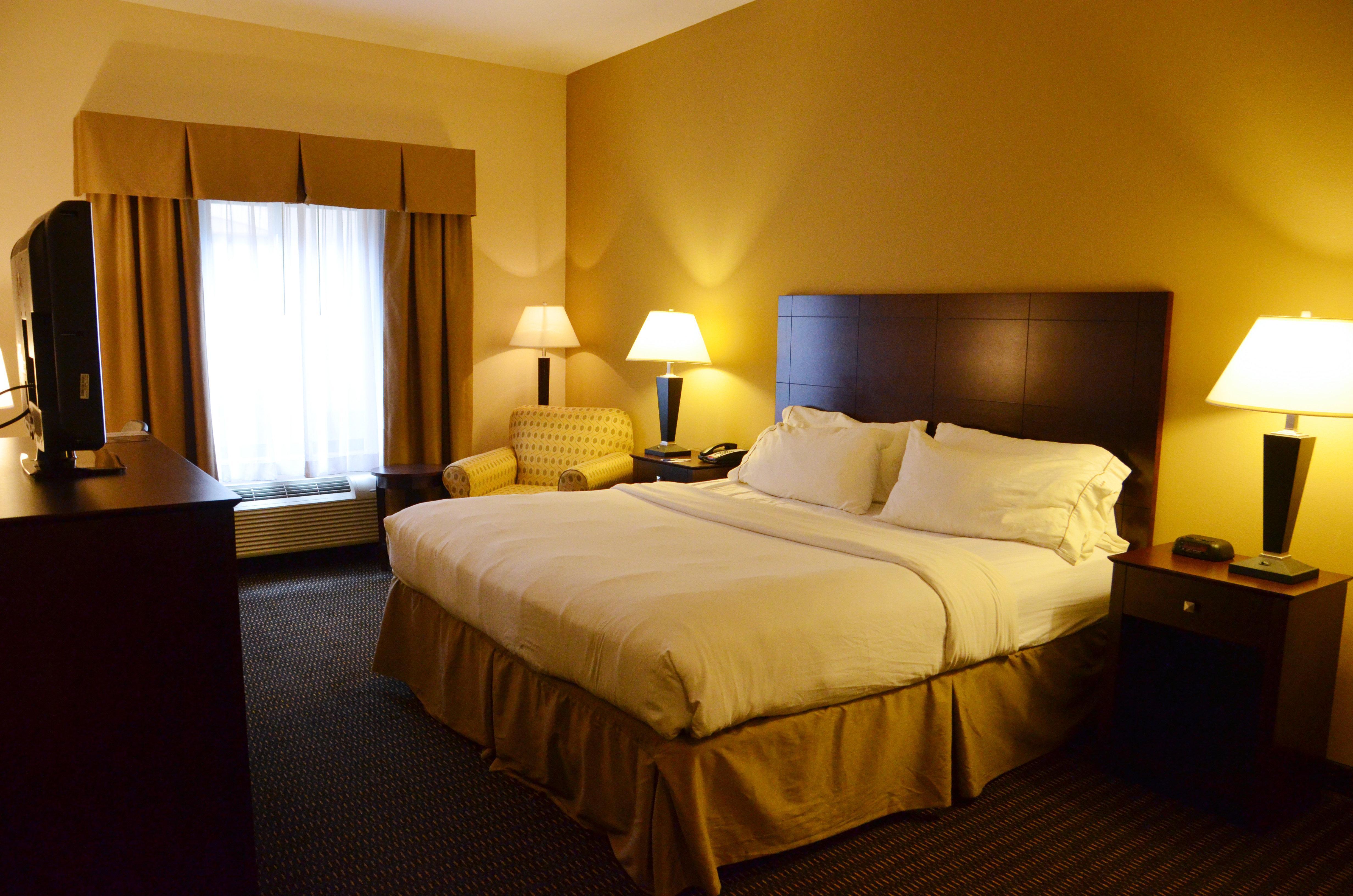 Holiday Inn Express & Suites Sidney By Ihg Esterno foto
