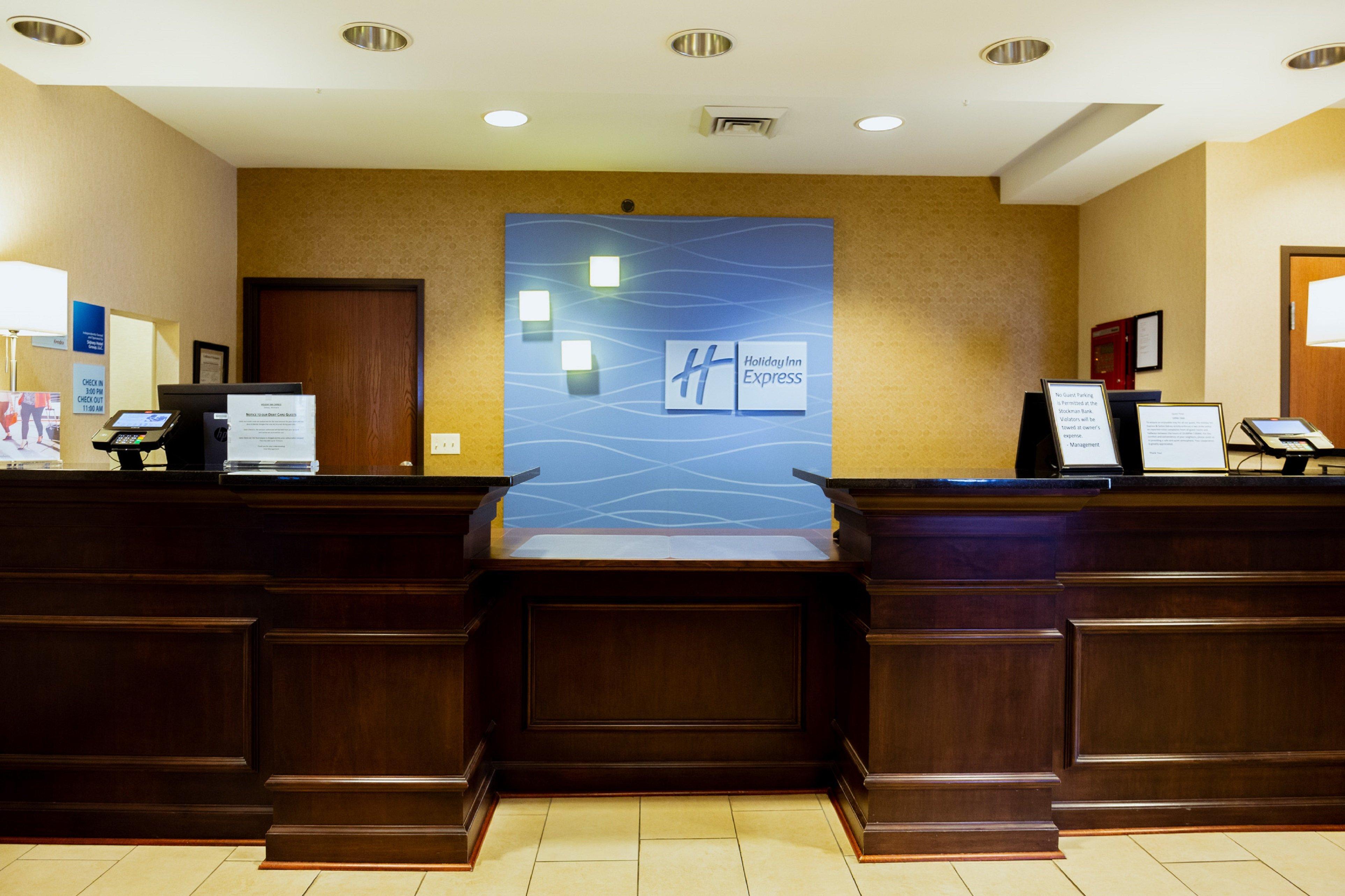 Holiday Inn Express & Suites Sidney By Ihg Esterno foto